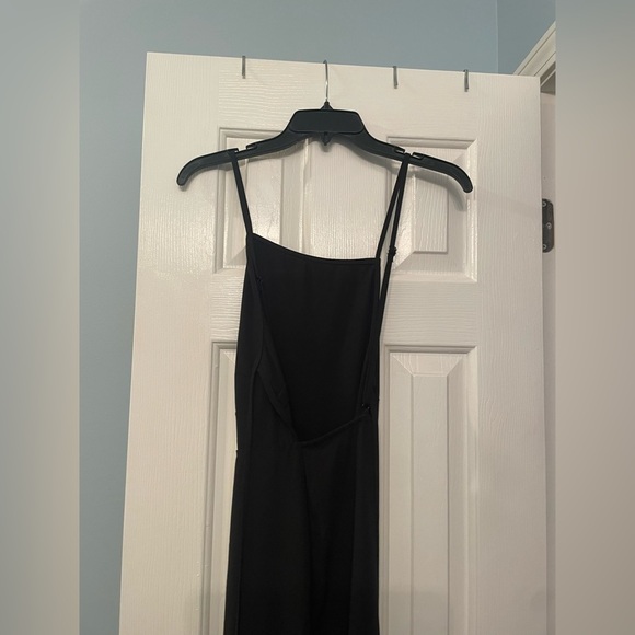 PrettyLittleThing Black One-Shoulder Maxi Dress - Picture 7 of 11